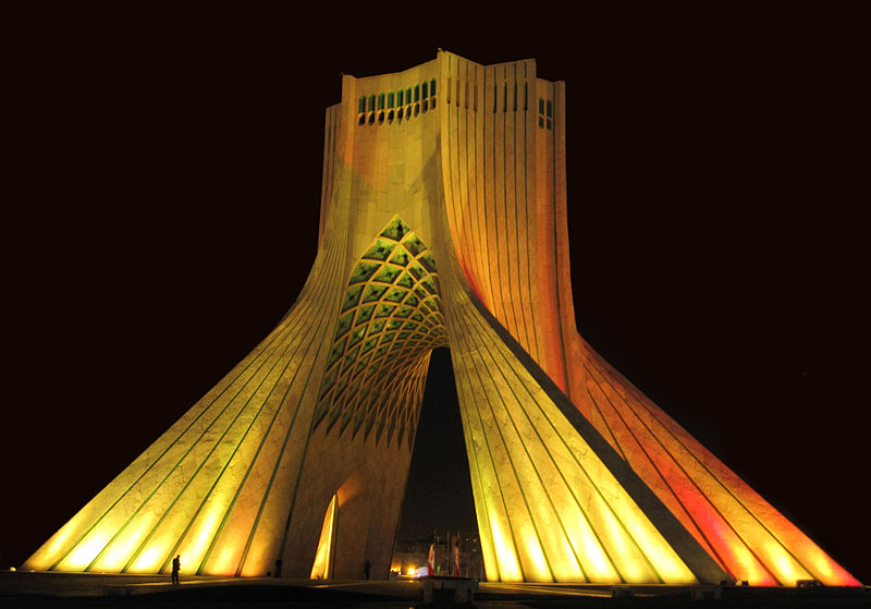 800px Tehran Azadi Tower | مکان های دیدنی تهران • درناتریپ ✈️