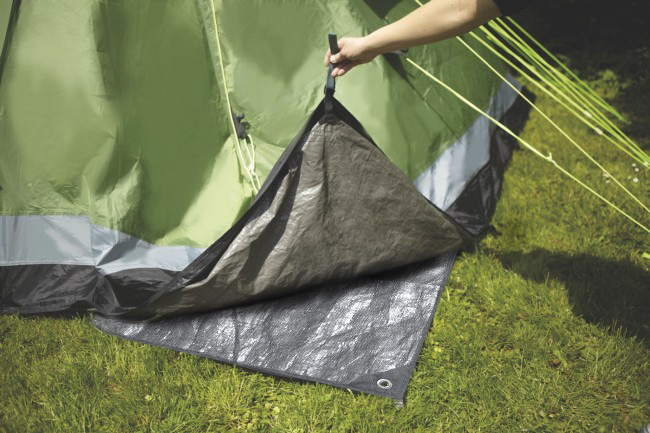 tent footprints e1460033343974 | تجهیزات لازم برای کمپ زدن • درناتریپ ✈️