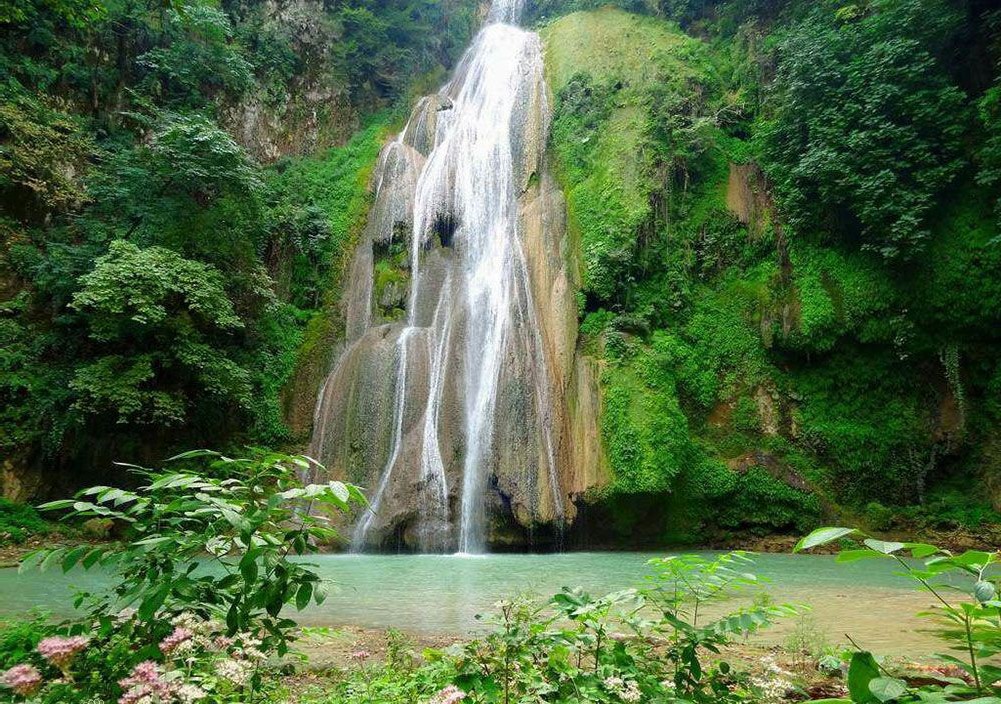 Lowe Waterfall | جاهای دیدنی استان گلستان • درناتریپ ✈️