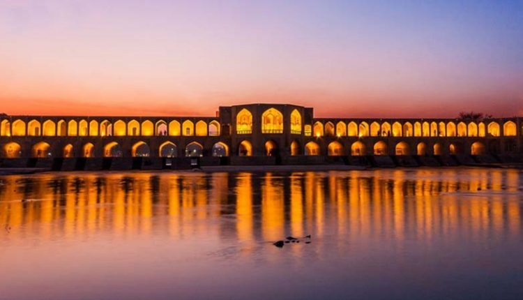 esfahan khaju bridge | • درناتریپ ✈️