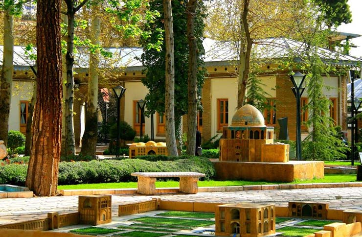 moze4 | باغ موزه هنر ایرانی • درناتریپ ✈️