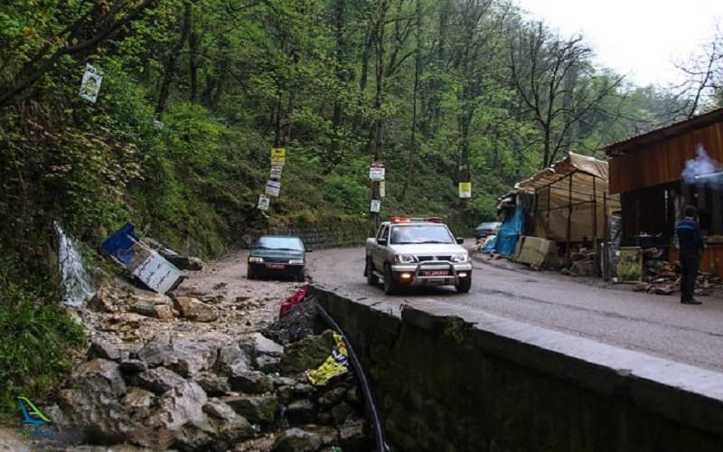 آبشار آب پری