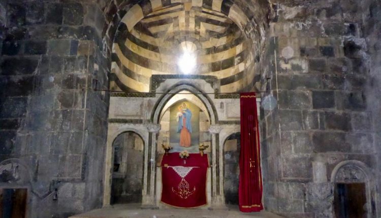 iran to restore churches including armenian monastery 1024x768 1 | قره کلیسا • درناتریپ ✈️