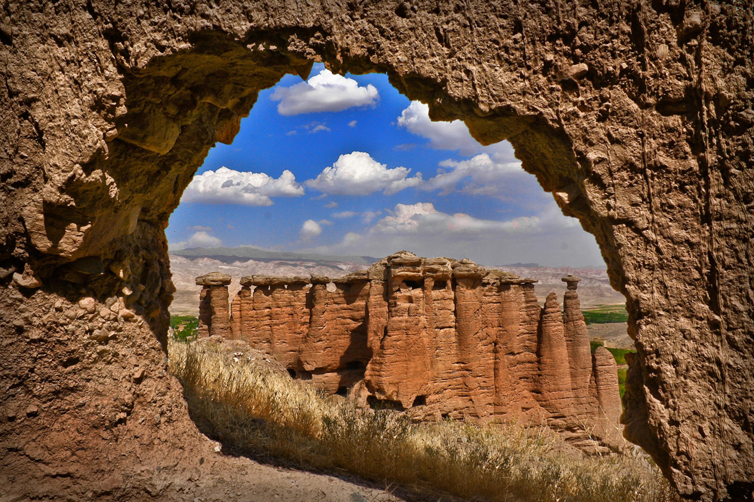 Behestan Castle By Hamid Reza Bazargani Custom | • درناتریپ ✈️