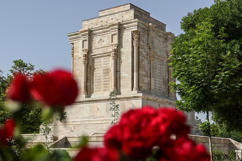 | گردشگری ادبی • درناتریپ ✈️